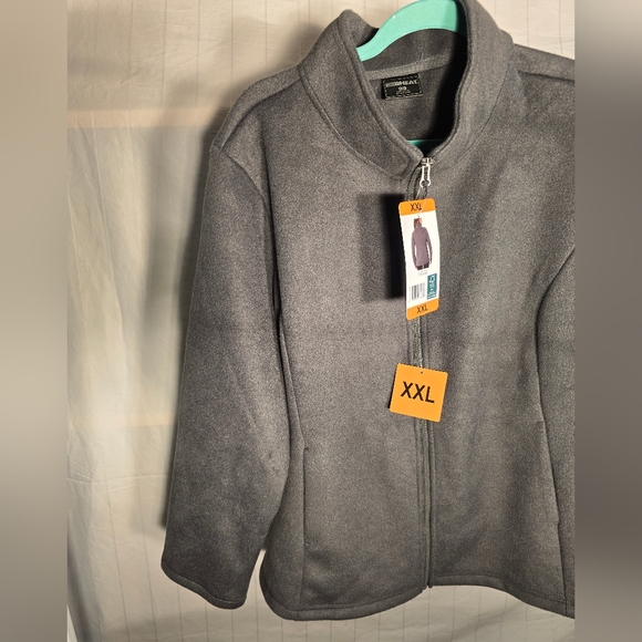 Zip up jacket - Picture 2 of 7